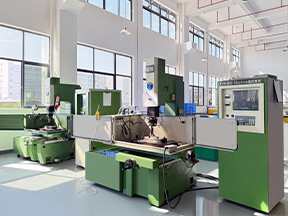 模具制造放电设备